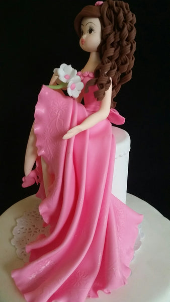 Quinceañera Cake Topper Sweet Sixteen Cake Birthday Cake and Table Decorations
