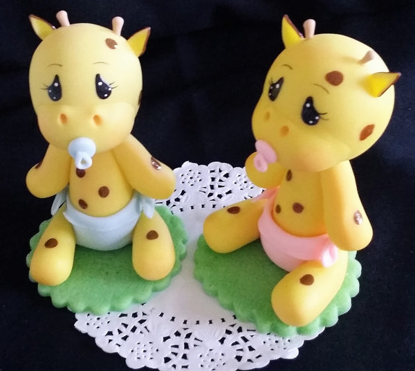 Baby Giraffe with Diaper and Picifier in Blue or Pink Giraffe Cake Decoration Baby Giraffe - Cake Toppers Boutique
