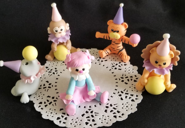 Circus Cake Toppers, Circus Birthday Party, Big Red Top Circus Decorations 6 pcs - Cake Toppers Boutique