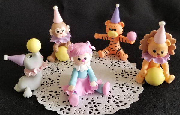 Circus Cake Toppers, Circus Birthday Party, Big Red Top Circus Decorations 6 pcs - Cake Toppers Boutique