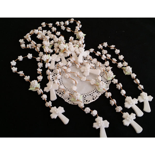 Flower Rosary Favors Mini Rosaries Communions Keepsake Rosaries in White, Blue or Pink Hand Rosaries Favors 24 pcs - Cake Toppers Boutique