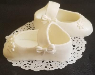 Baby Booties Cake Topper Baby Girl Shoes Cake Decoration in White Pink 2pcs