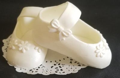 Baby Booties Cake Topper Baby Girl Shoes Cake Decoration in White Pink 2pcs