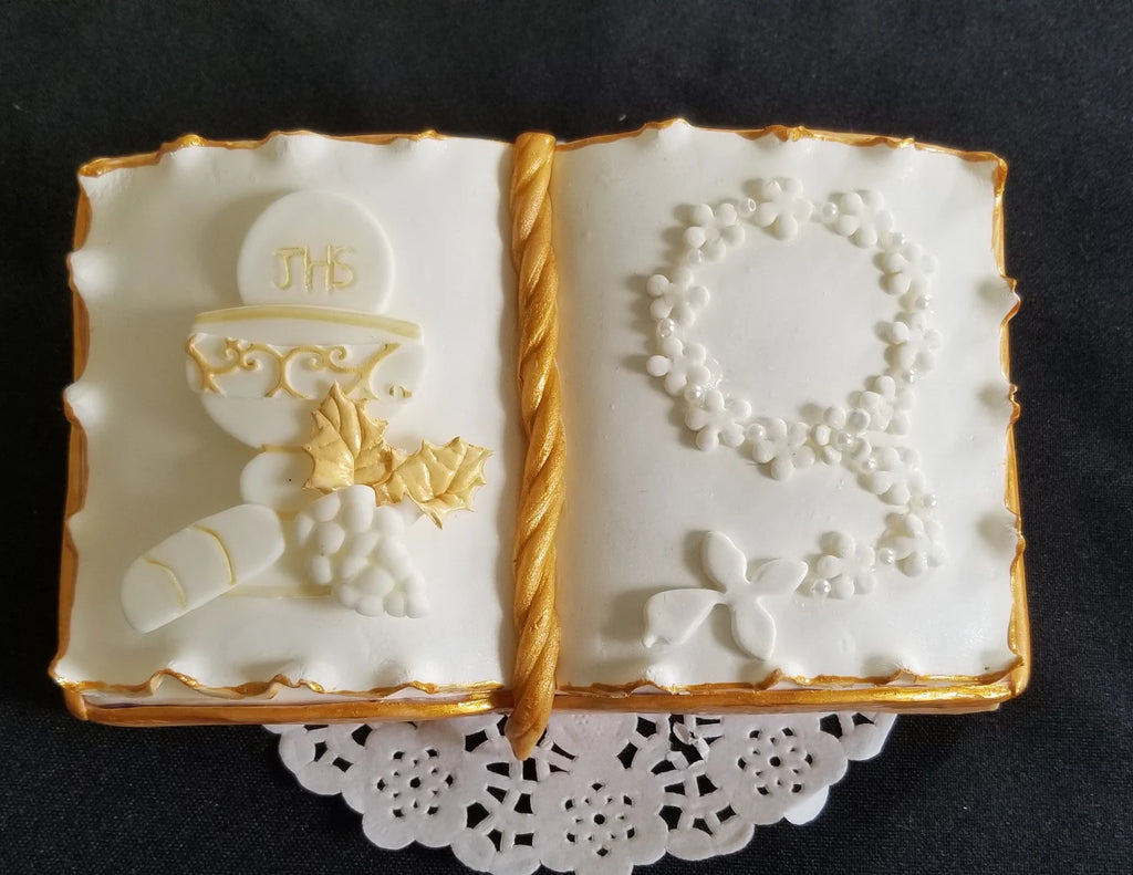 First Communion Cake Topper, Bible white and Gold, Confirmation Decorations, Twin First Communion, Baptism Cake Decoration, Bible Cake Topper