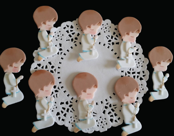 Baptism Cupcake Topper, Communion Child with Rosary, Baptism Cake Topper 12pcs