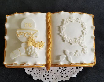 First Communion Cake Topper, Bible white and Gold, Confirmation Decorations, Twin First Communion, Baptism Cake Decoration, Bible Cake Topper