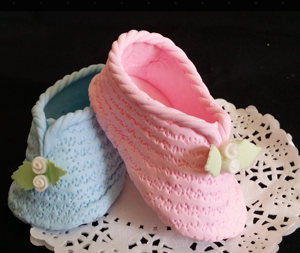 Blue and Pink Baby Shoes Cake Topper Baby Baptism Cake Decoration Twins Gender Reveal Centerpiece Top Fillable Baby Shower Favors