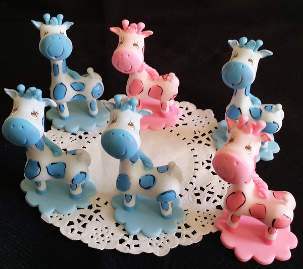 Giraffe in Blue & Pink Cake Toppers Giraffes Favors and Cake Decorations 5 pcs - Cake Toppers Boutique