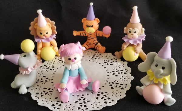 Circus Themed Party Decoration, Circus Cake Topper, Circus Baby Shower, Carnival Birthday Party 6pcs