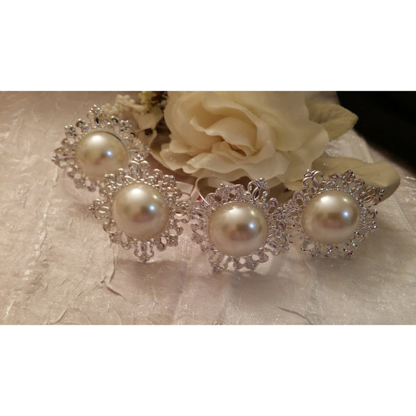Wedding Favor, Wedding Accessories, Wedding Napkin Ring Pearl Center Rhinestone, Silver Brooch Napkin Ring, Rhinestone Wedding Decorations - Cake Toppers Boutique